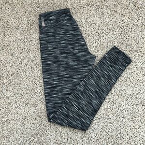 Black and white heathered